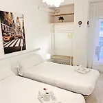 Encantador Muy Centrico Terraza Y Ac Апартаменты *